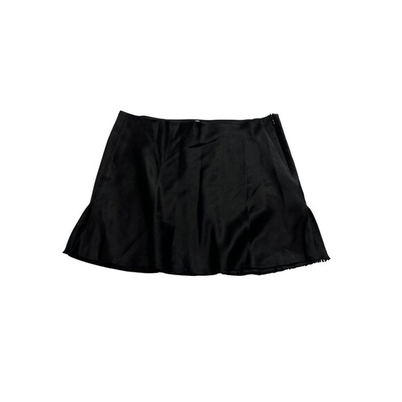 Are You Am I Itsy Skirt in Black - Picture 1 of 6